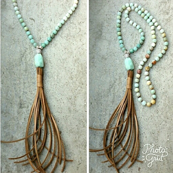 BRAND NEW AMAZONITE Gorgeou Aquamarine Stones with Leather Tassel Long Necklace - Picture 2 of 6